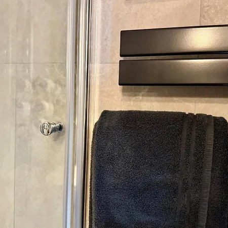 Garden - The Garage *