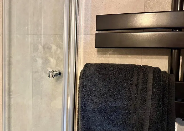 Garden - The Garage *